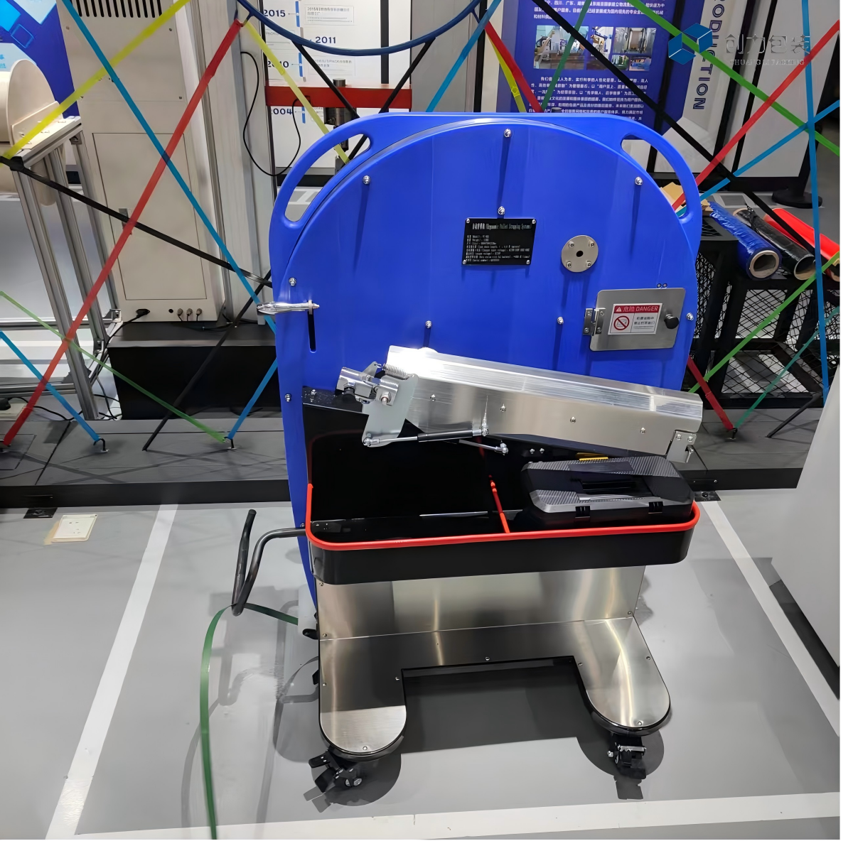 VC-001自动穿带机:如何实现每日600条带的高效打包